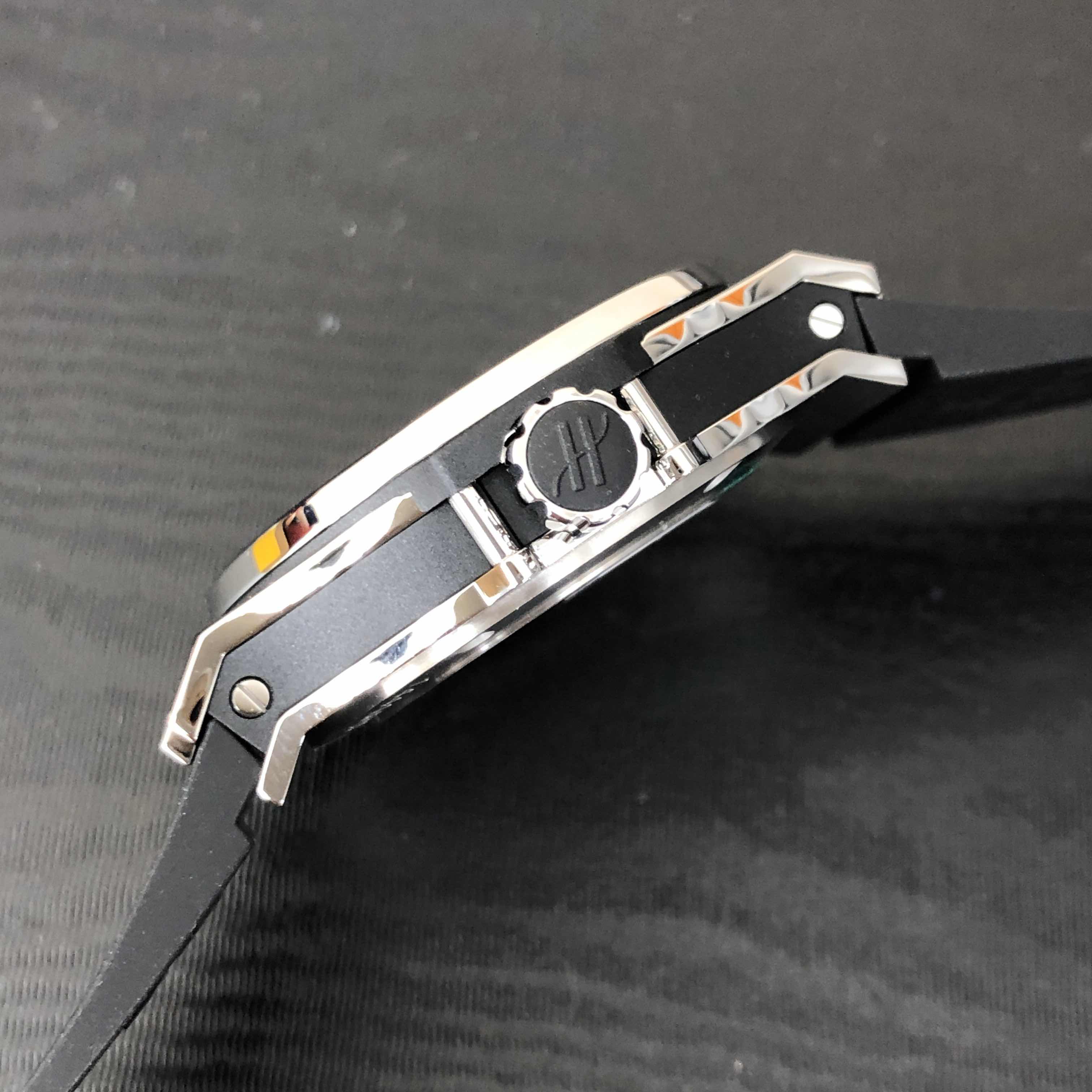 Hublot 361.SX.1270.RX.1104 8