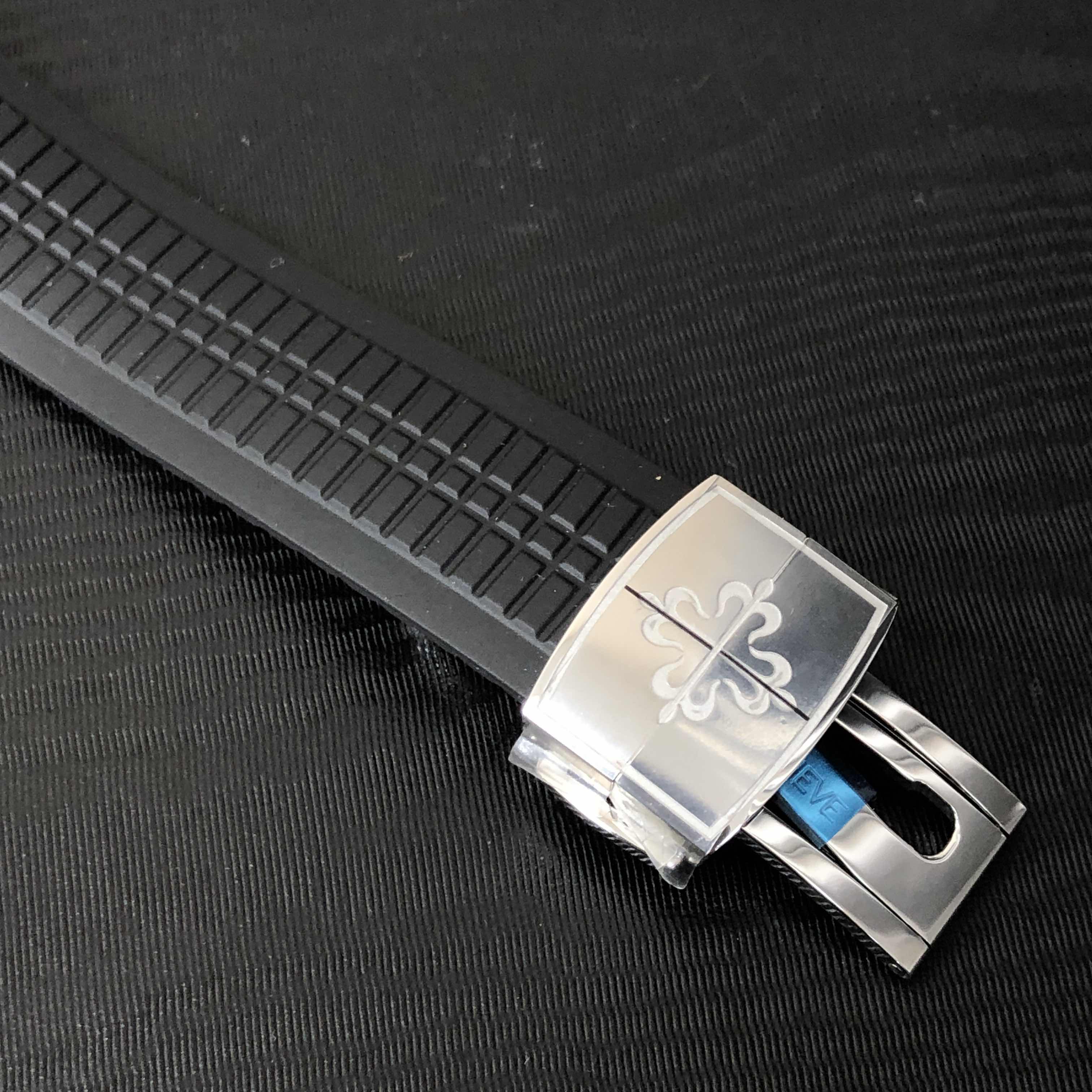 Patek Philippe 5167A-001  8