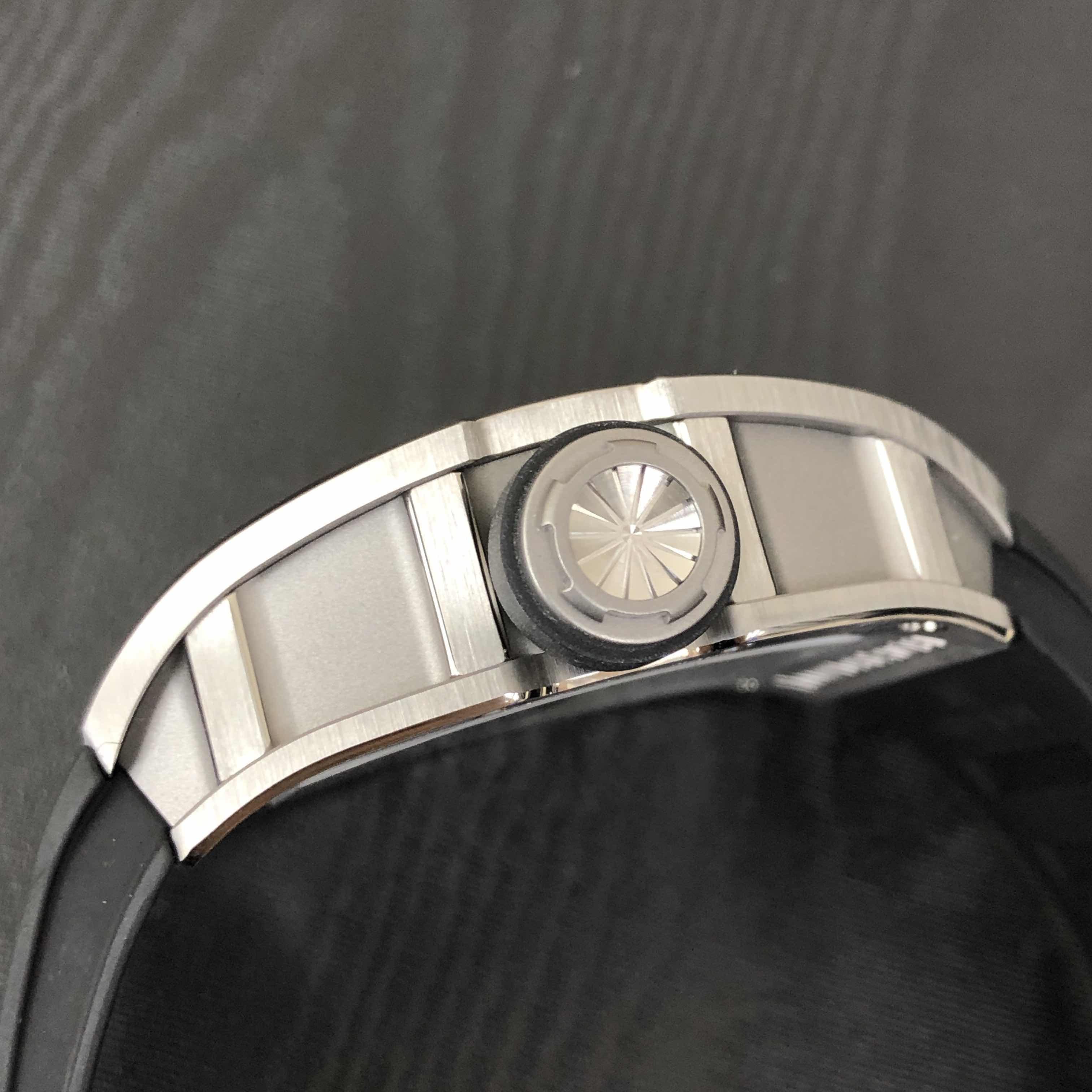 Richard Mille RM030 Ti 8