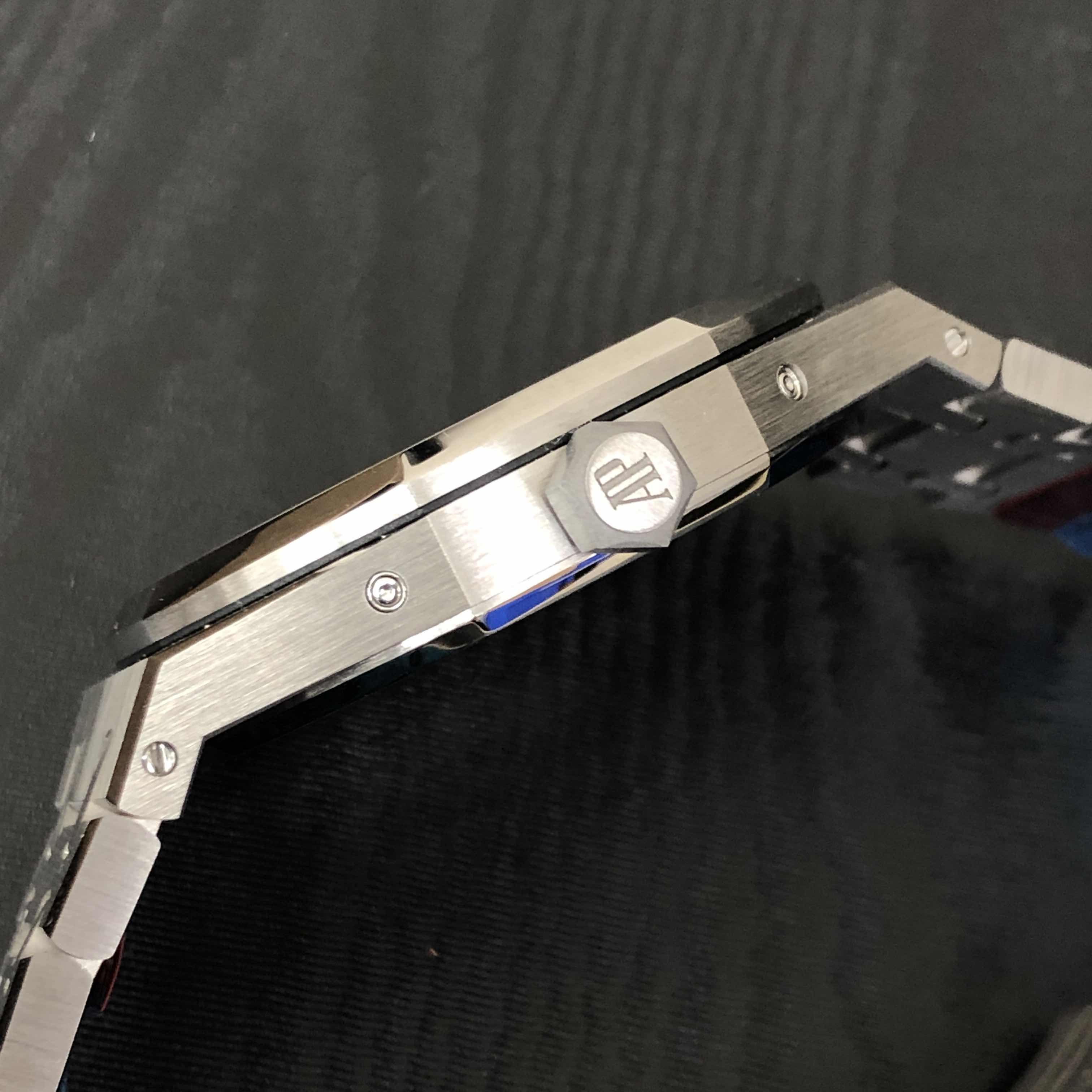 Audemars Piguet 26609TI.OO.1220TI.01 8