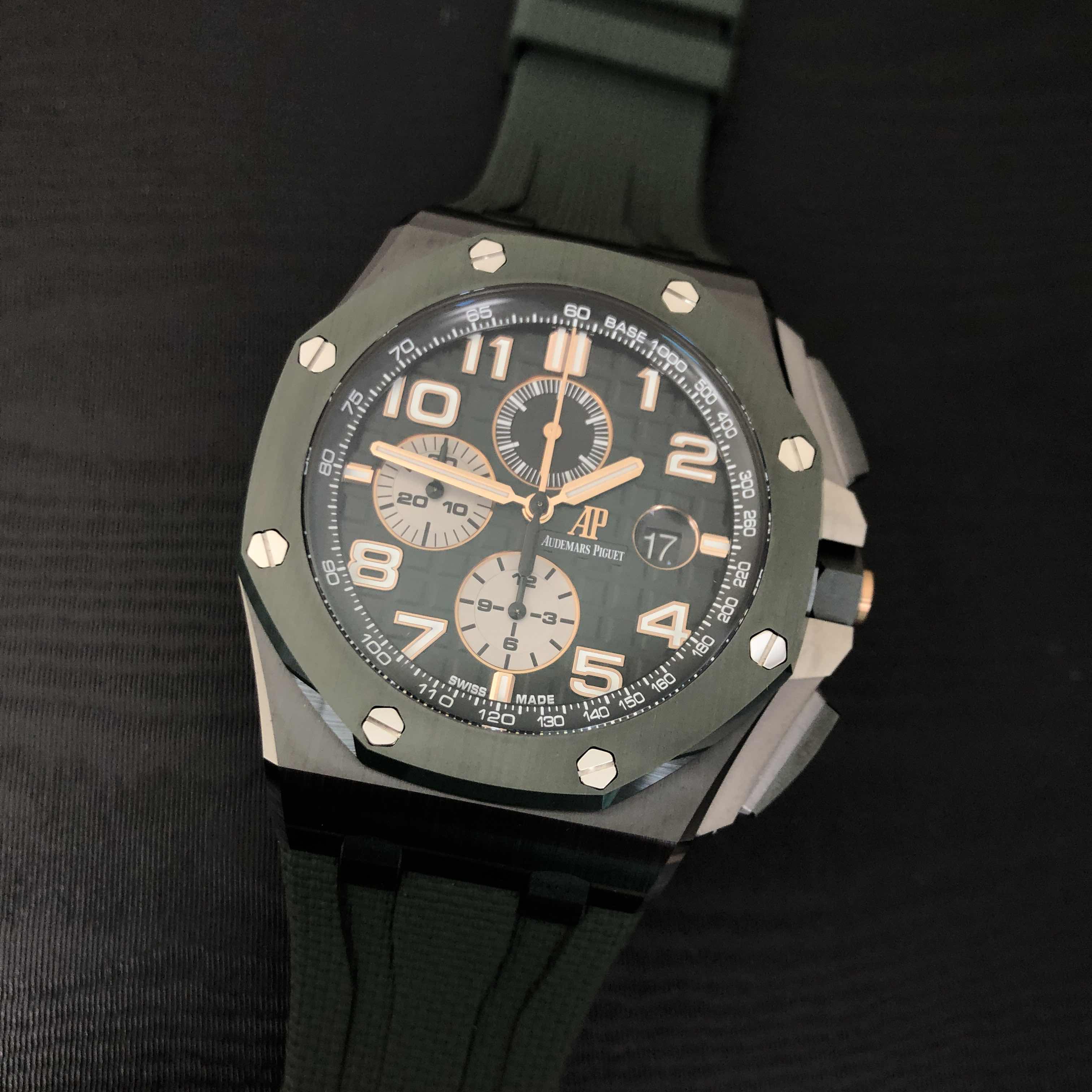 Audemars Piguet 26405CE.OO.A056CA.01 8