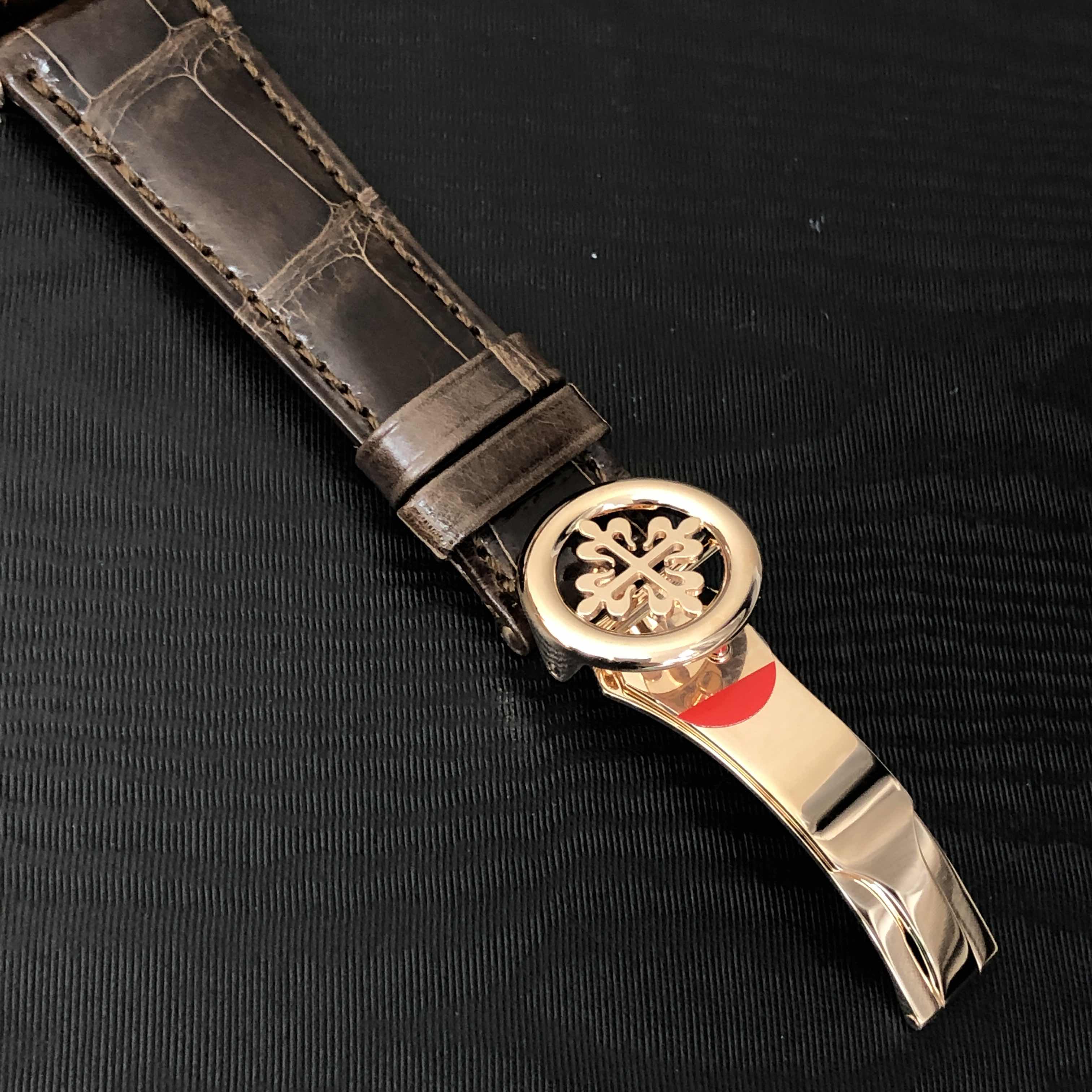Patek Philippe 5230R-012 8
