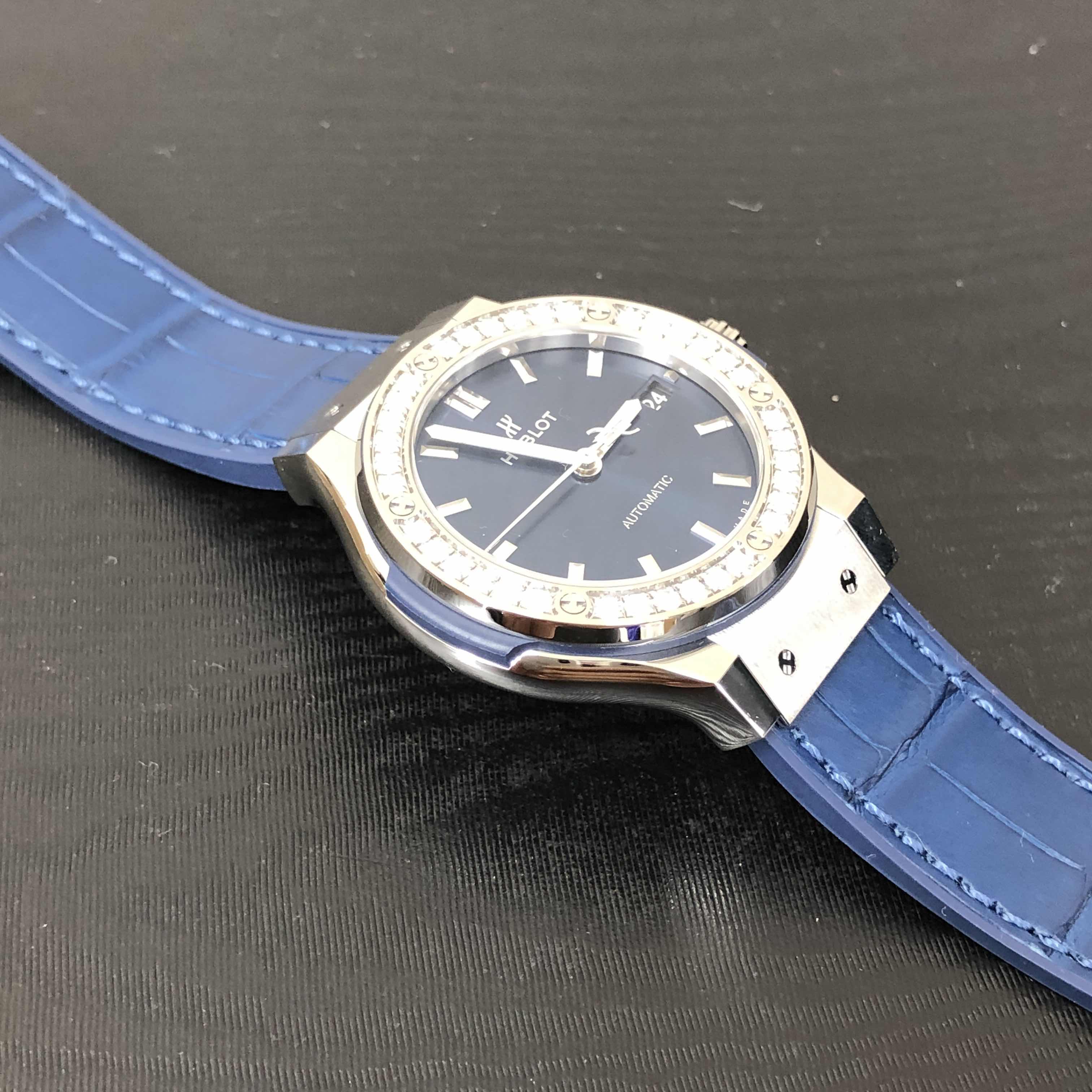 Hublot 565.NX.7170.LR.1204 8