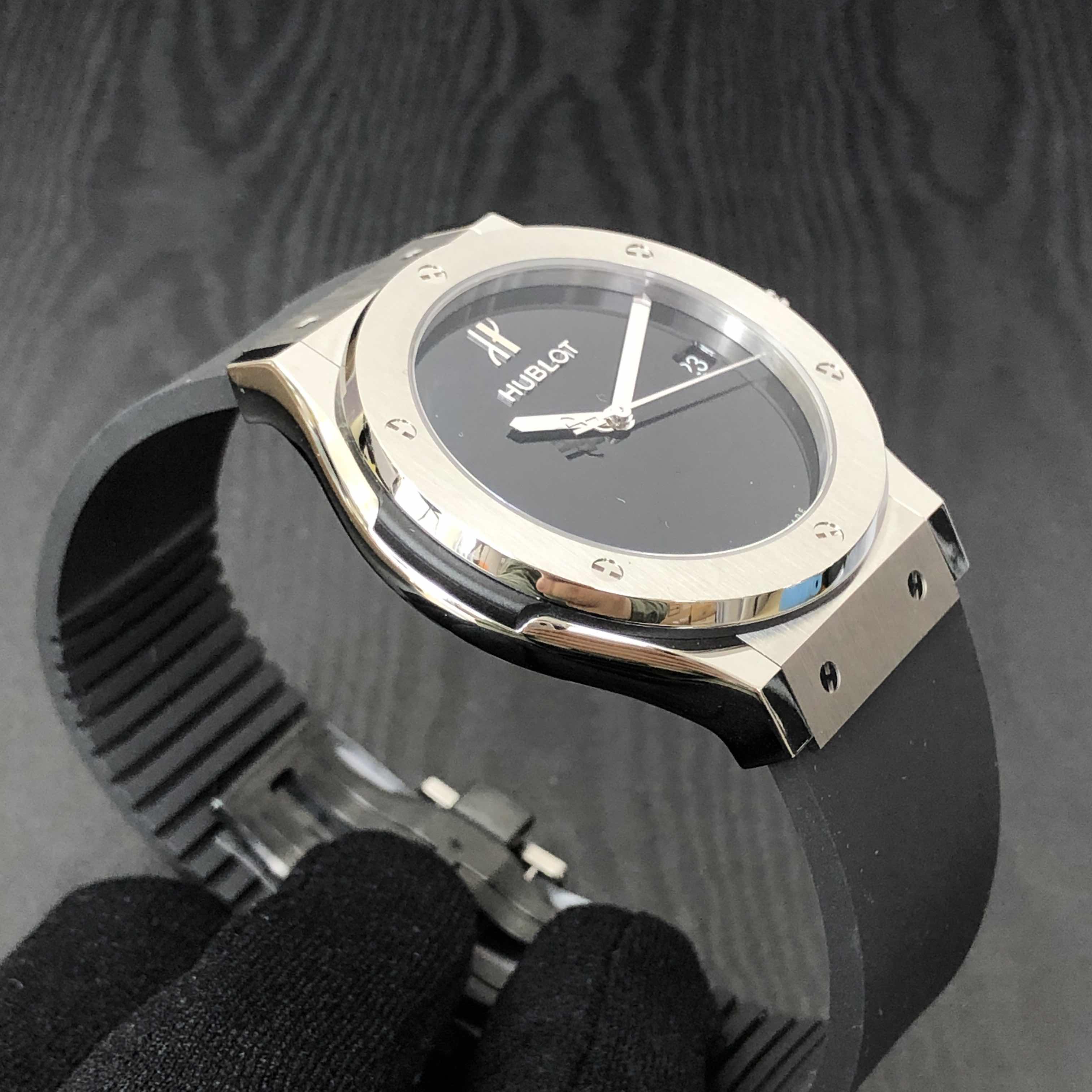 Hublot 511.NX.1270.RX.MDM40 8