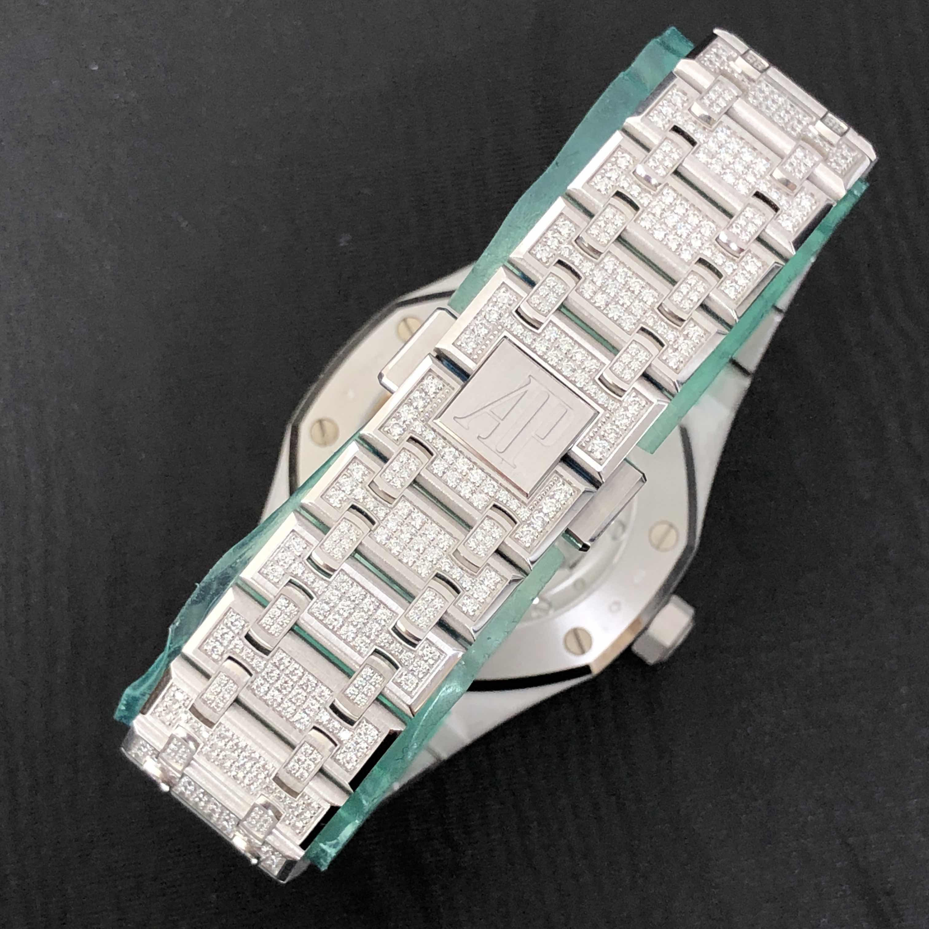 Audemars Piguet 15452BC.ZZ.1258BC.01   8