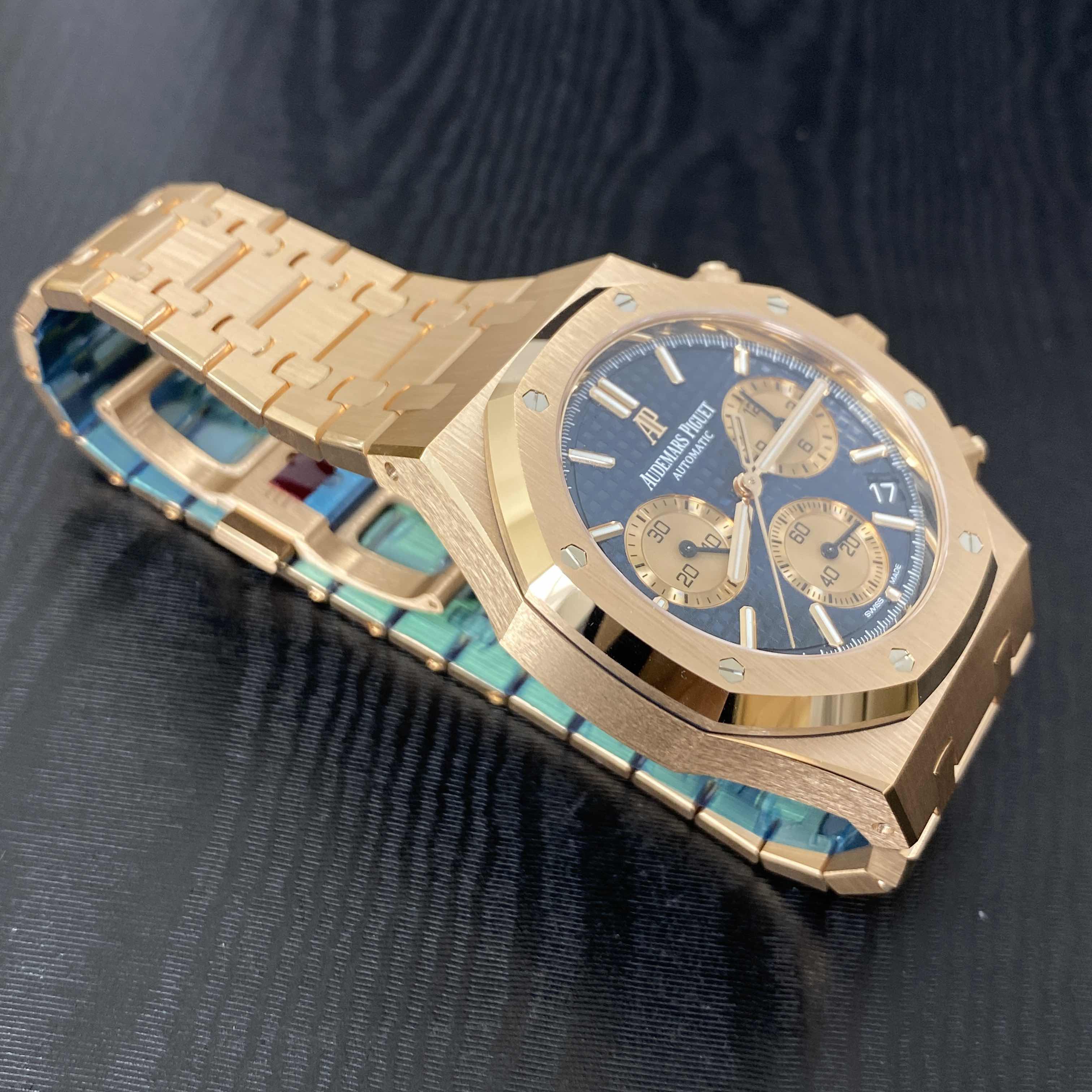 Audemars Piguet 26239OR.OO.1220OR.01 8