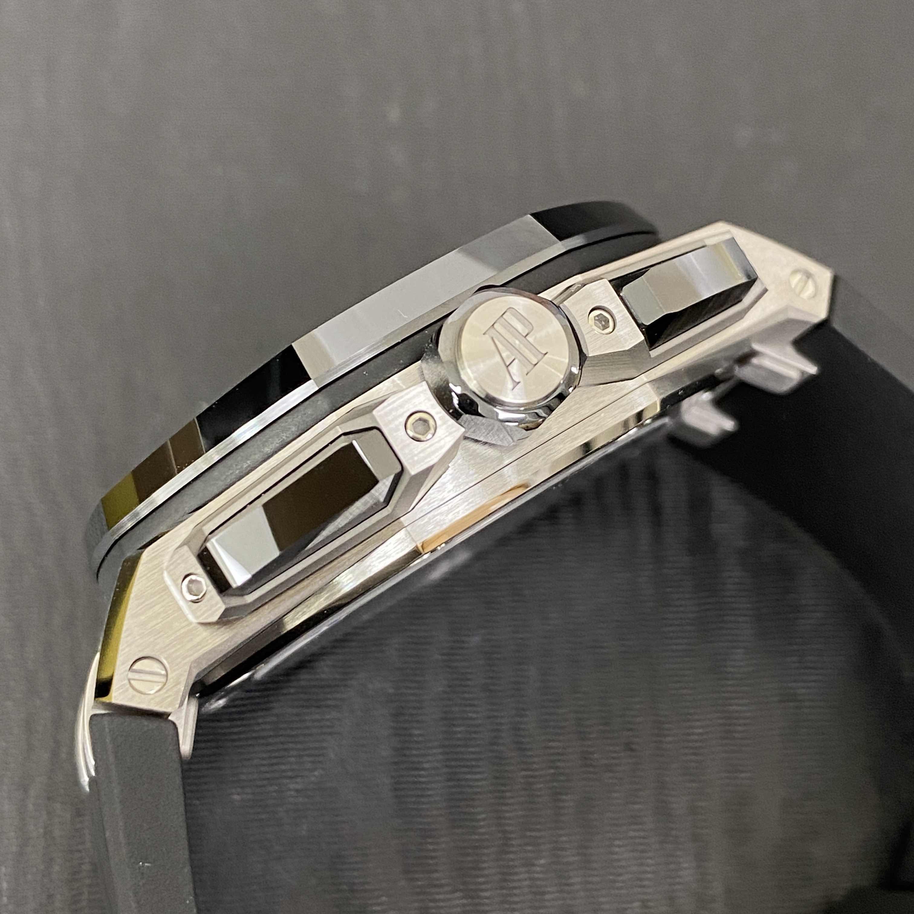 Audemars Piguet 26420SO.OO.A002CA.01 8