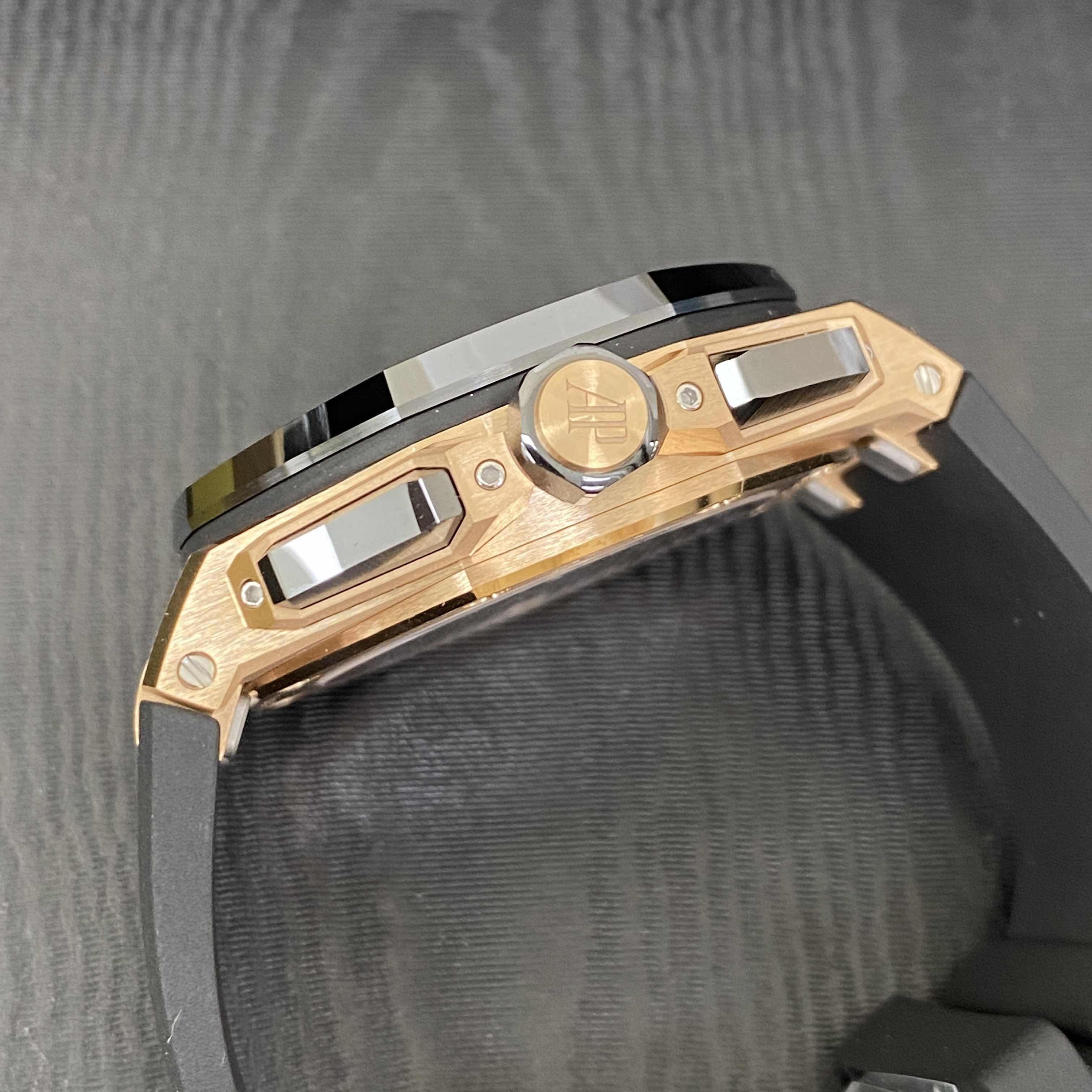 Audemars Piguet 26420RO.OO.A002CA.01  8