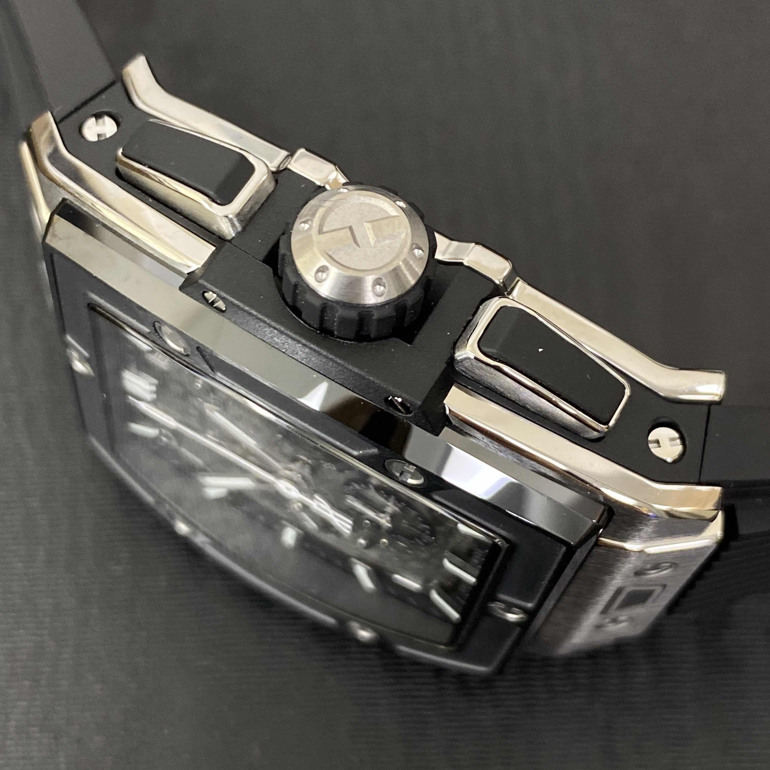 Hublot 642.NM.0170.RX 8