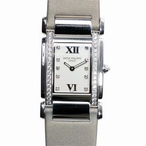 Patek Philippe TWENTY-4 4920G-010 Quartz 18kt White Gold & Diamond White