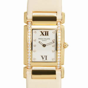 Patek Philippe TWENTY-4 4920R-010 Quartz 18kt Rose Gold & Diamonds White