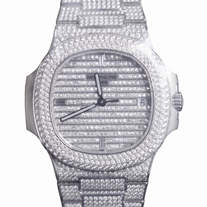Patek Philippe NAUTILUS 5719/1G-001 Automatic 18kt White Gold & Diamond Silver