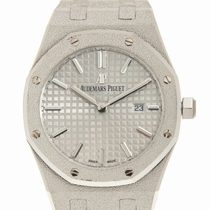 Audemars Piguet ROYAL OAK 67653BC.GG.1263BC.01  Quartz 18kt White Gold Silver