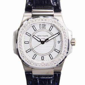 Patek Philippe NAUTILUS 7010G-001 Quartz 18kt White Gold & Diamond Silver