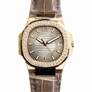 Patek Philippe NAUTILUS 7010R-010 Quartz 18kt Rose Gold & Diamonds Gray